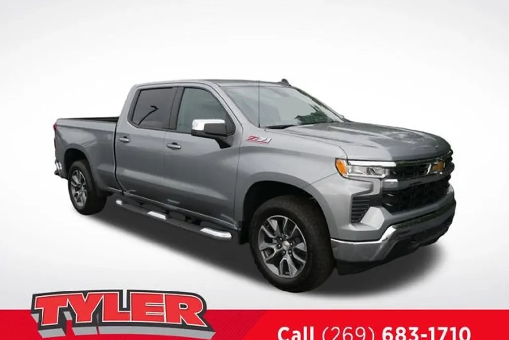 2026 Chevrolet Silverado 1500 LT photo 1