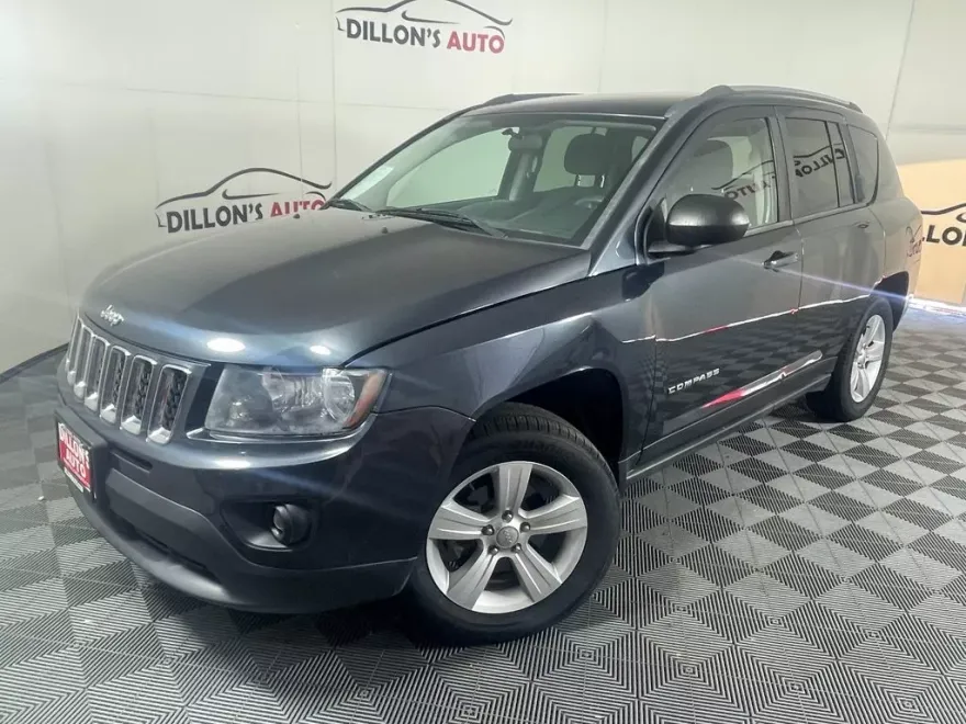 2014 Jeep Compass Sport photo 1