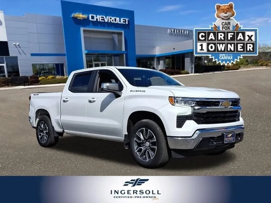 2024 Chevrolet Silverado 1500 LT photo 1