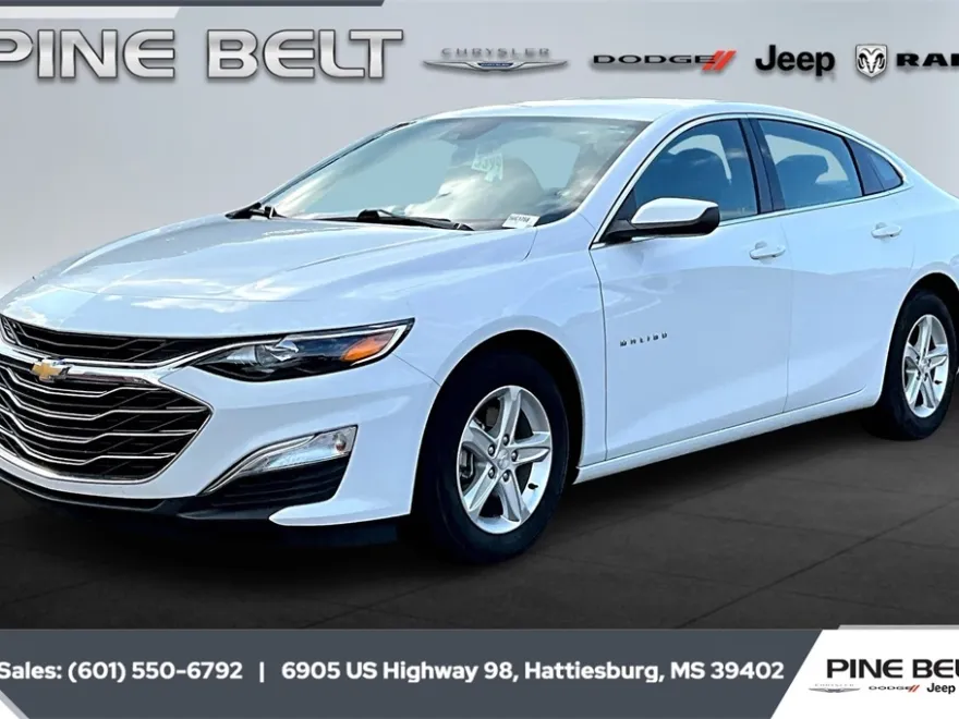 2023 Chevrolet Malibu LS photo 1