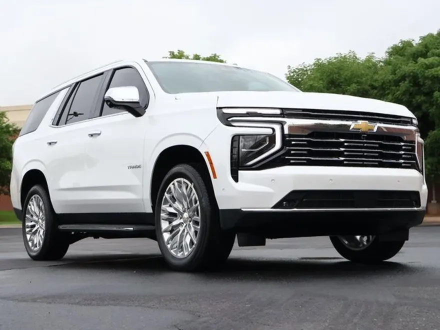 2025 Chevrolet Tahoe Premier photo 1