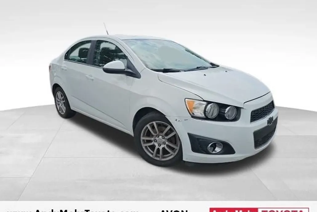 2012 Chevrolet Sonic LT photo 1