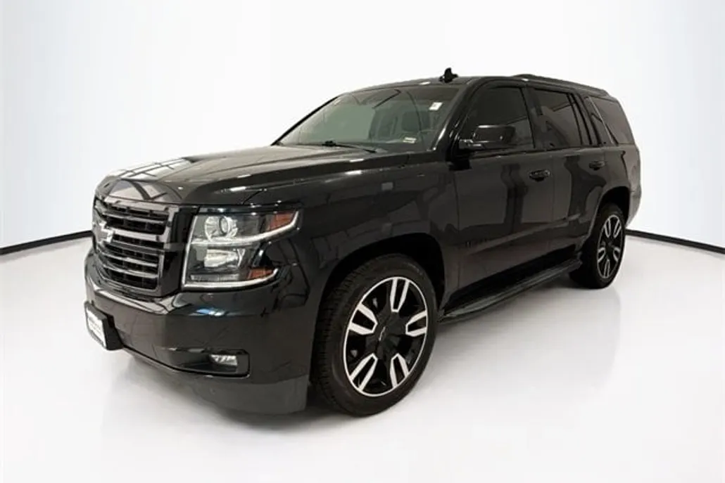 2018 Chevrolet Tahoe LT photo 1
