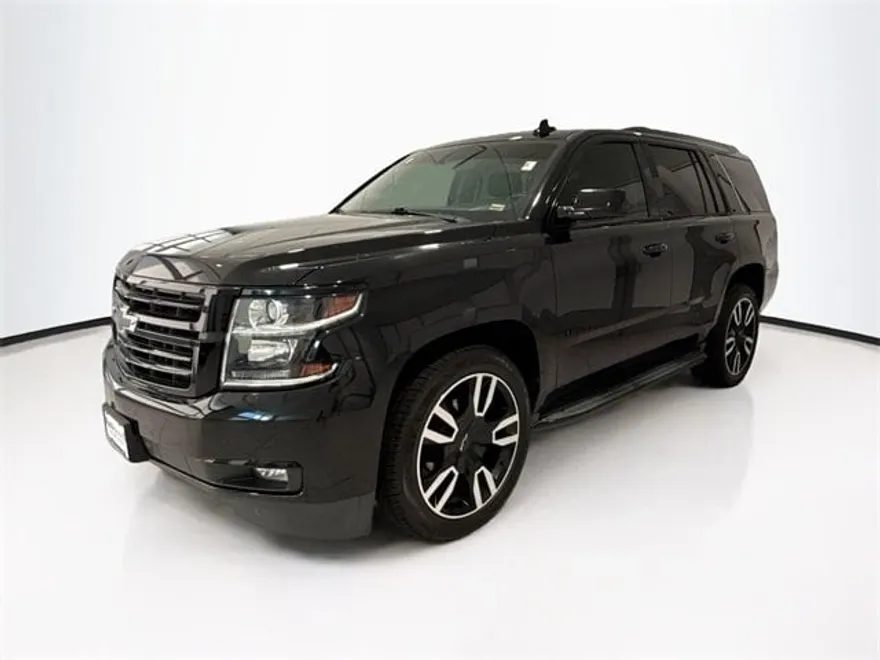 2018 Chevrolet Tahoe LT photo 1