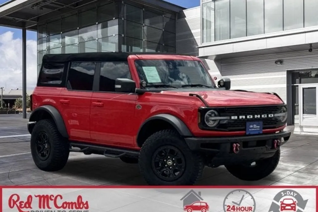 2023 Ford Bronco Wildtrak photo 1