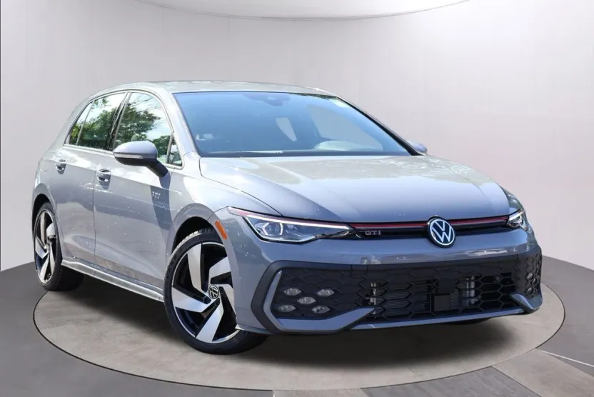 2025 Volkswagen Golf GTI S photo 1