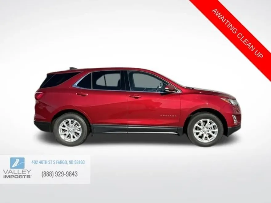2019 Chevrolet Equinox LT photo 1