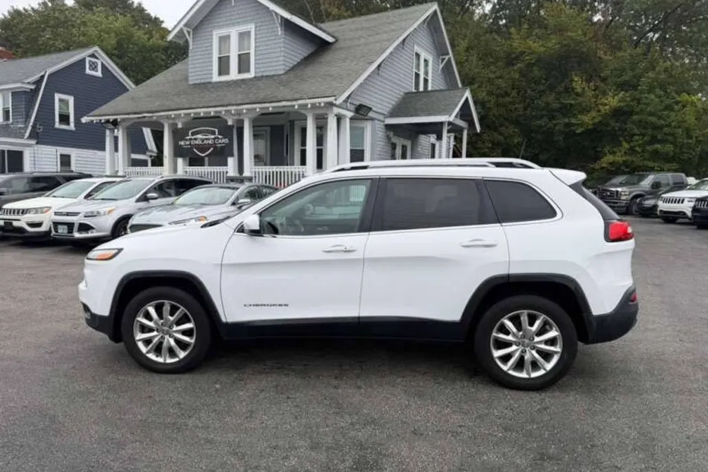 2017 Jeep Cherokee Limited photo 1