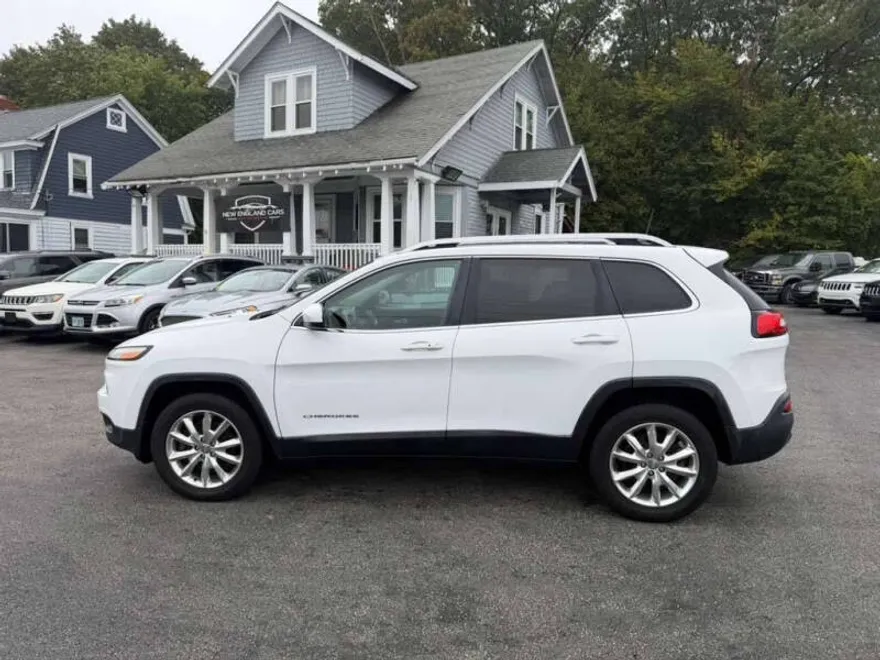 2017 Jeep Cherokee Limited photo 1