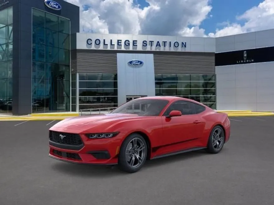 2025 Ford Mustang photo 1