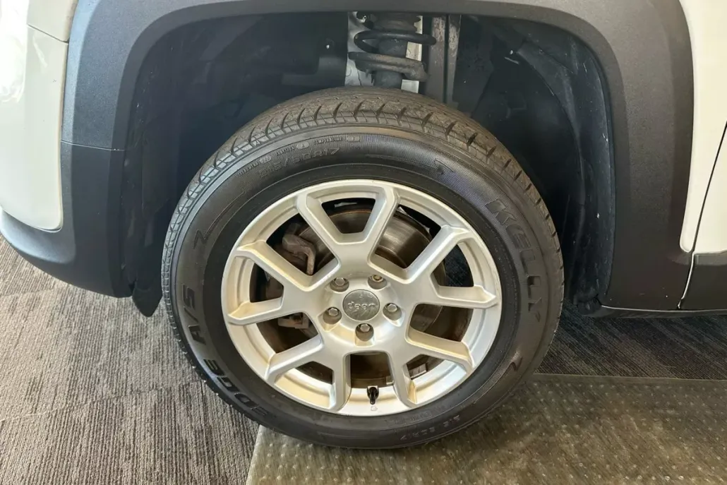 2019 Jeep Renegade Latitude North Edition photo 1