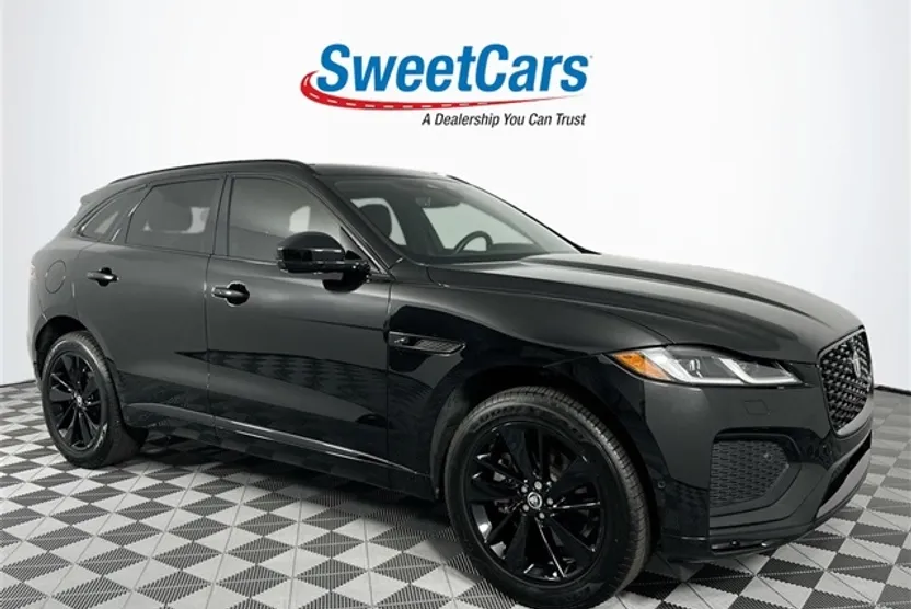 2025 Jaguar F-PACE P250 photo 1