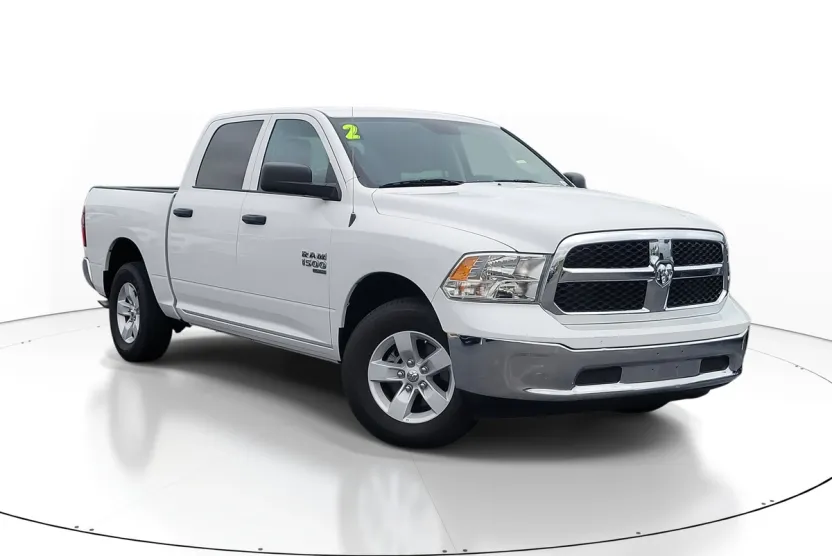 2022 Ram 1500 Classic SLT photo 1