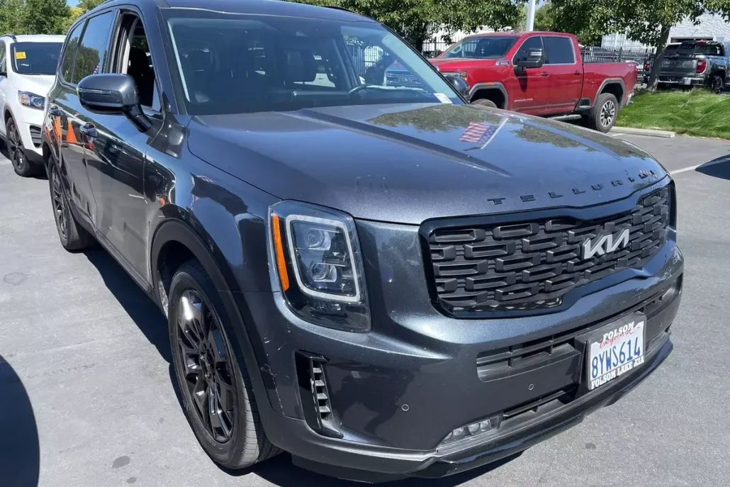 2022 Kia Telluride SX photo 1