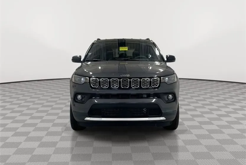 2024 Jeep Compass Limited photo 1