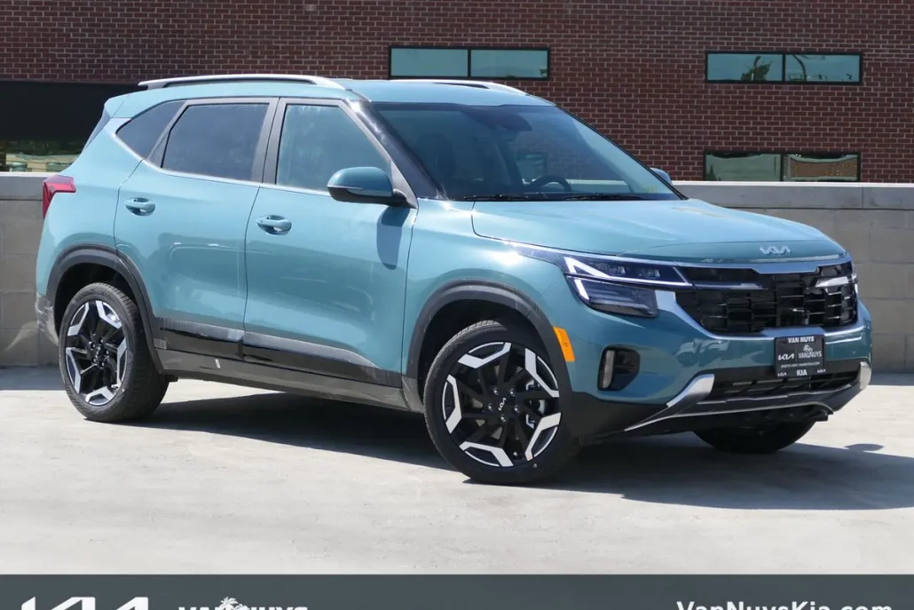 2026 Kia Seltos SX photo 1
