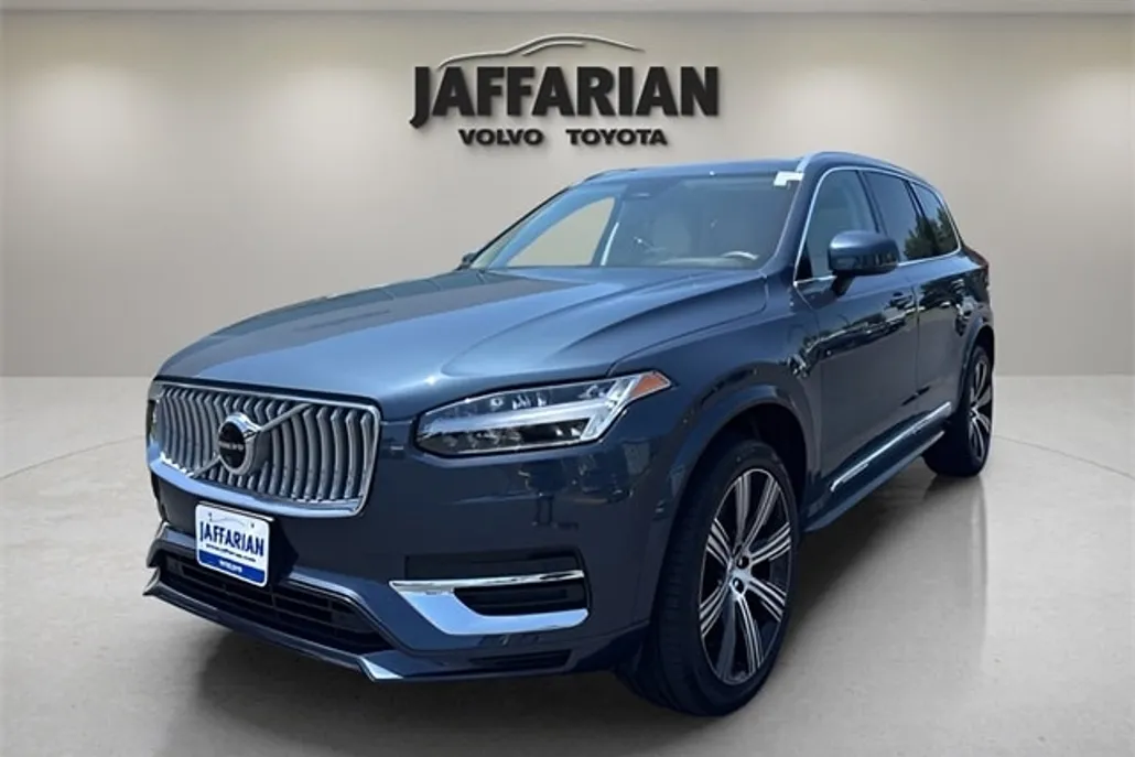2024 Volvo XC90 Recharge T8 Plus photo 1