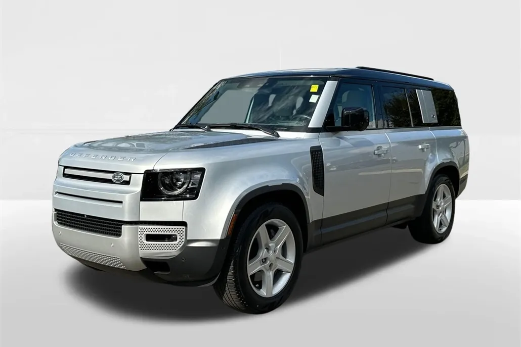 2024 Land Rover Defender 130 S photo 1