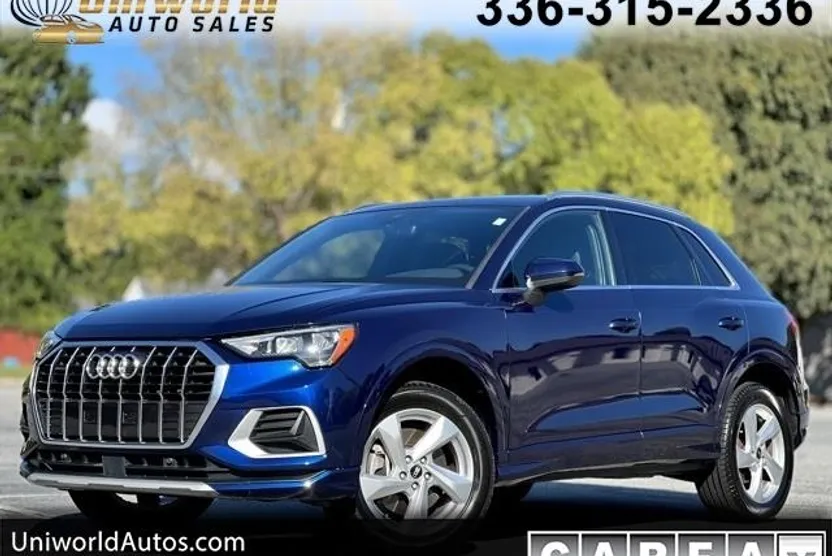 2021 Audi Q3 Premium 40 TFSI photo 1
