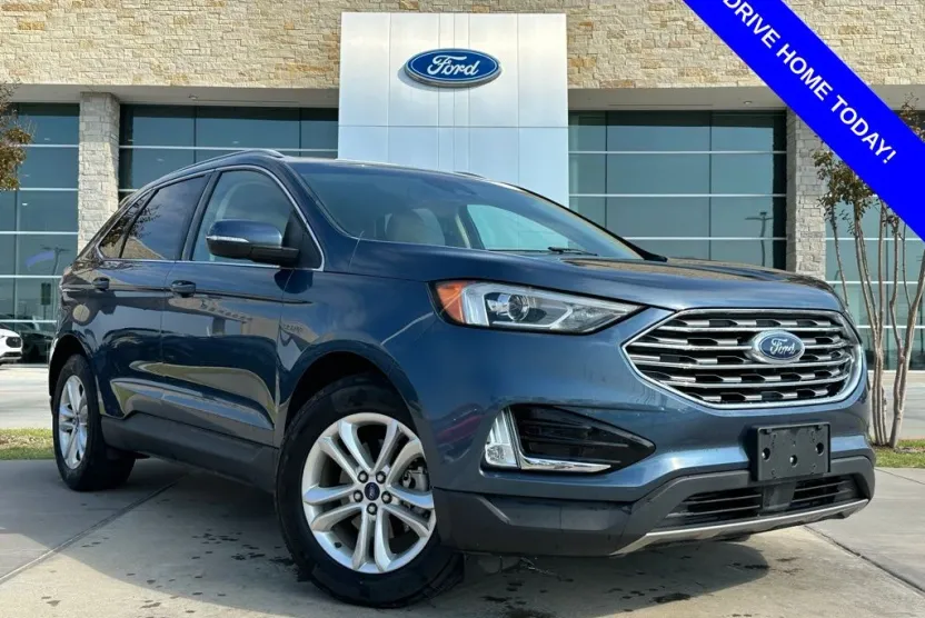 2019 Ford Edge SEL photo 1