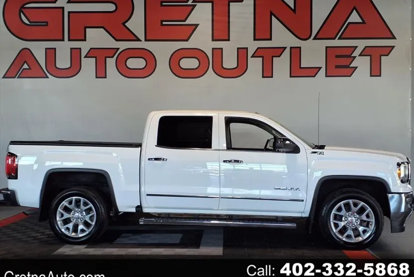 2018 Gmc Sierra SLT photo 1