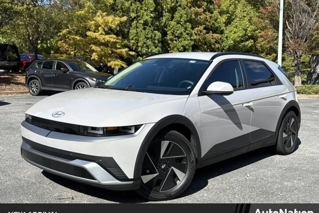 2025 Hyundai Ioniq 5 SEL photo 1