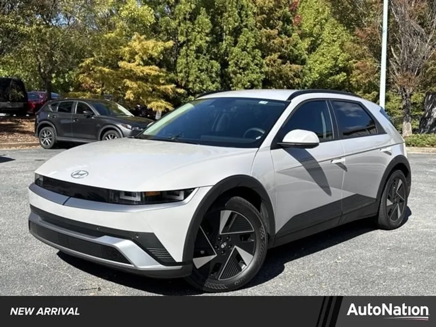 2025 Hyundai Ioniq 5 SEL photo 1