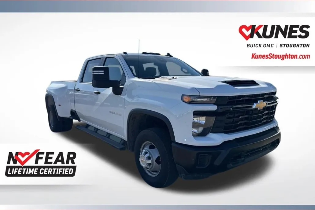 2024 Chevrolet Silverado 3500HD Work Truck photo 1