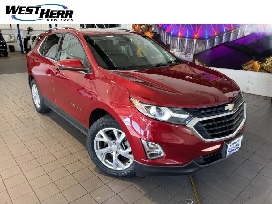 2019 Chevrolet Equinox LT photo 1