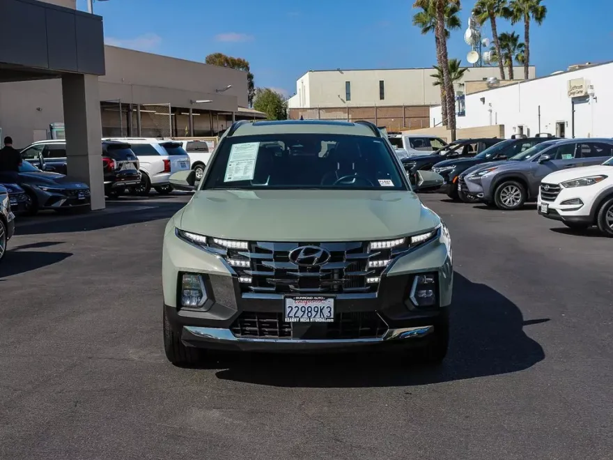 2022 Hyundai Santa Cruz Limited photo 1