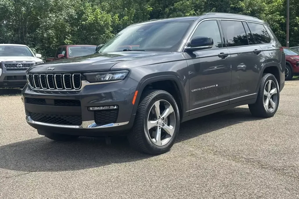 2021 Jeep Grand Cherokee Limited photo 1