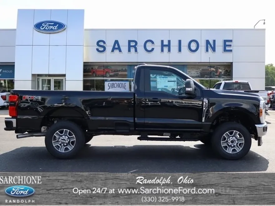 2025 Ford F-350 photo 1