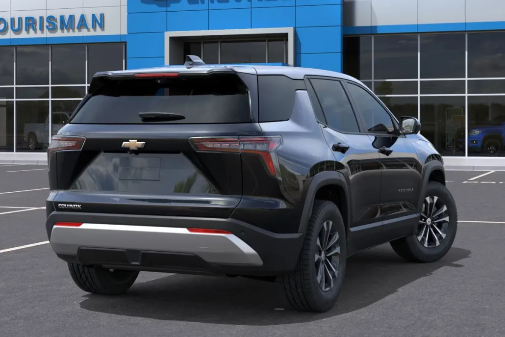 2026 Chevrolet Equinox LT photo 1