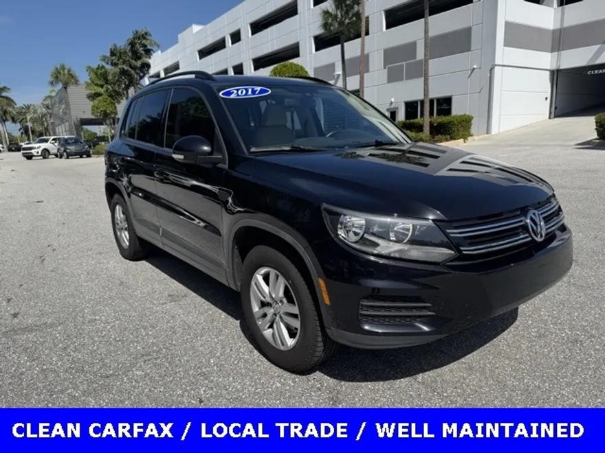 2017 Volkswagen Tiguan S photo 1