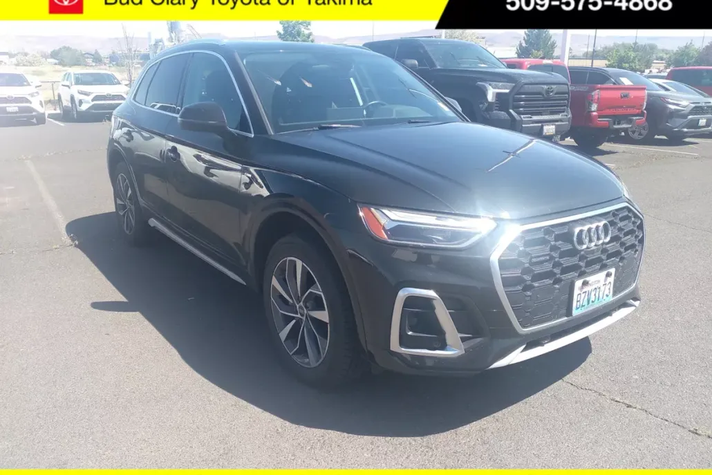 2022 Audi Q5 S line Premium Plus photo 1