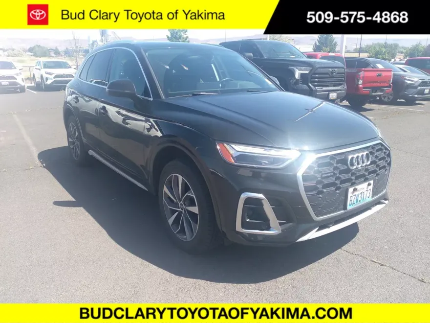 2022 Audi Q5 S line Premium Plus photo 1
