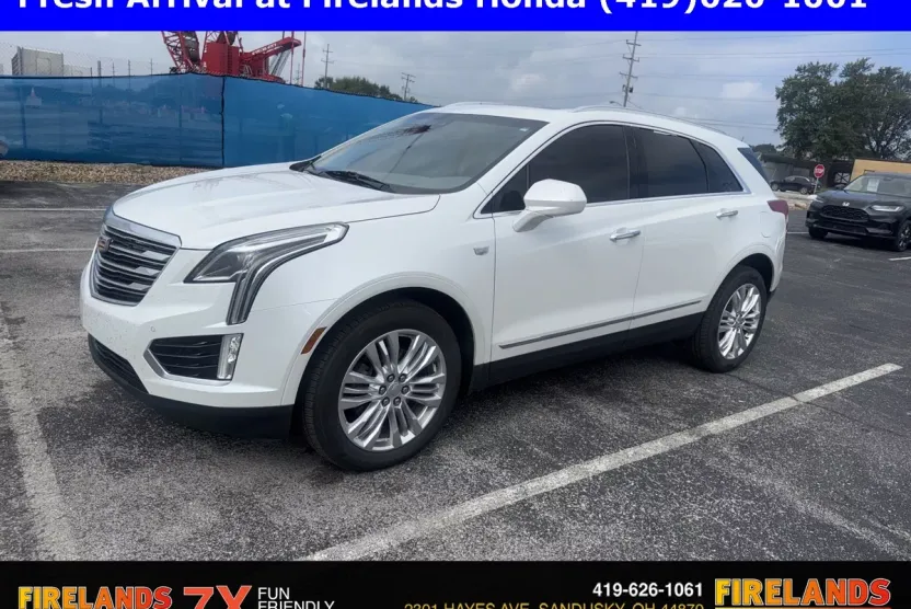 2017 Cadillac XT5 Premium Luxury photo 1