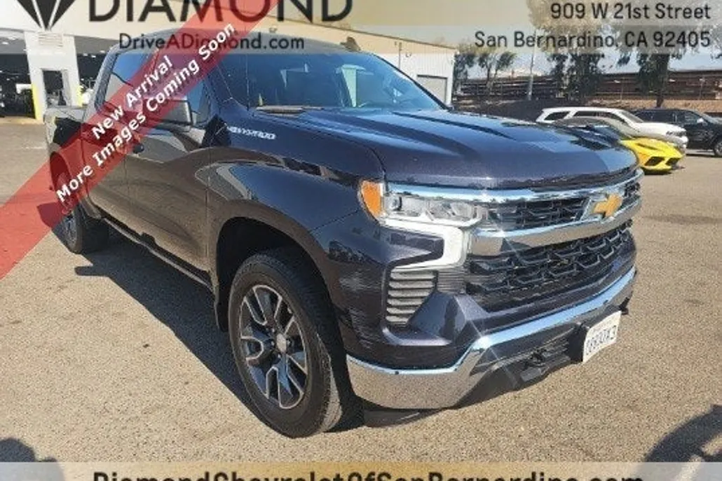 2023 Chevrolet Silverado 1500 LT photo 1