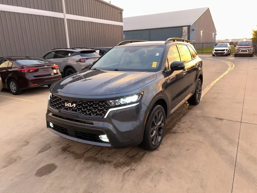2023 Kia Sorento X-Line EX photo 1