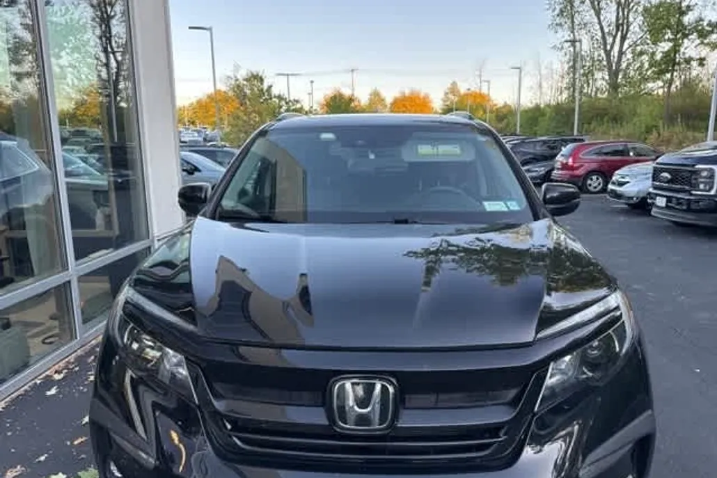 2022 Honda Pilot Special Edition photo 1