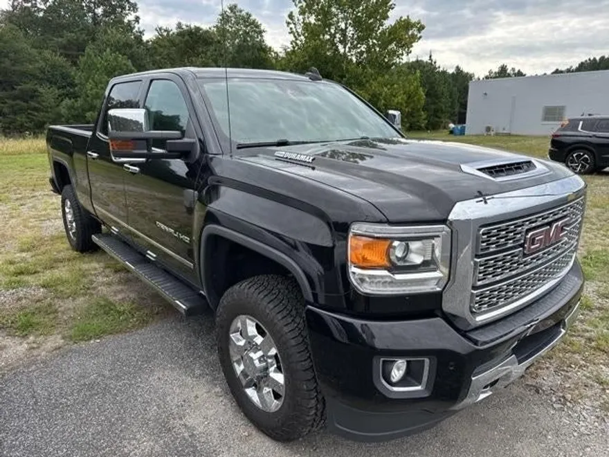2019 Gmc Sierra 3500 HD Denali photo 1