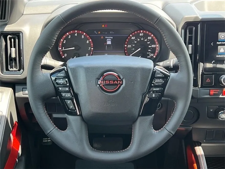 2025 Nissan Frontier PRO-X photo 12