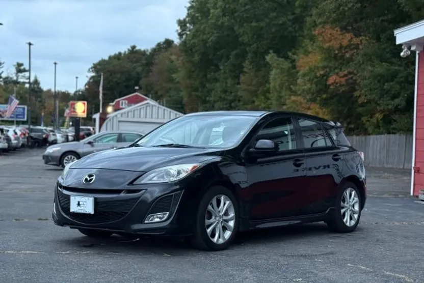 2011 Mazda Mazda3 s Grand Touring Hatchback photo 1