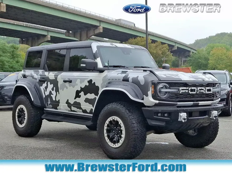 2022 Ford Bronco Raptor photo 1