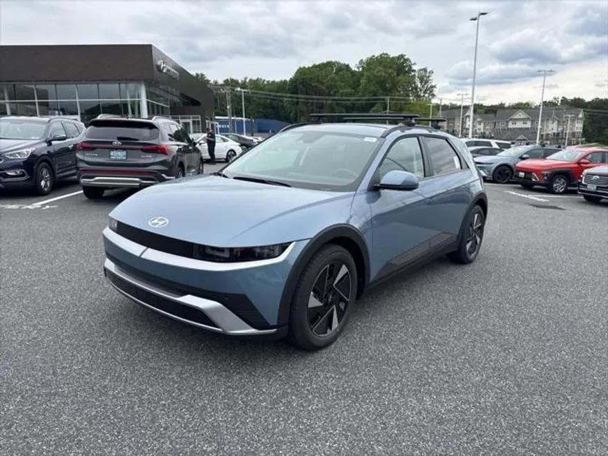 2025 Hyundai Ioniq 5 SEL photo 1