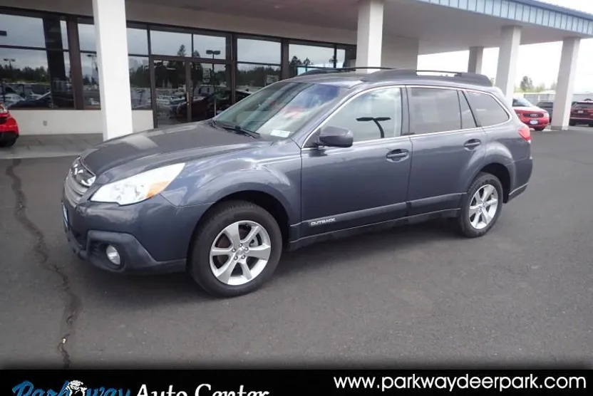 2014 Subaru Outback 2.5i Limited photo 1