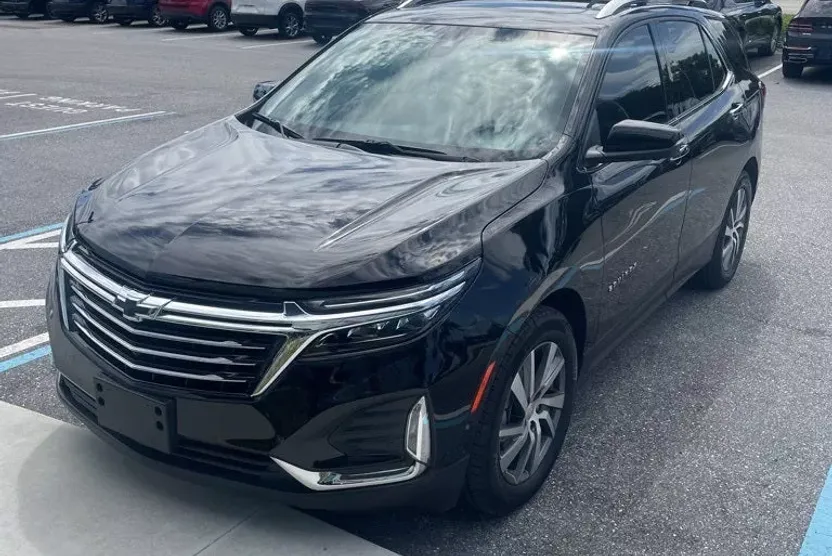 2022 Chevrolet Equinox Premier photo 1