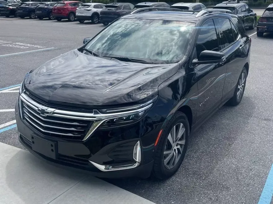 2022 Chevrolet Equinox Premier photo 1