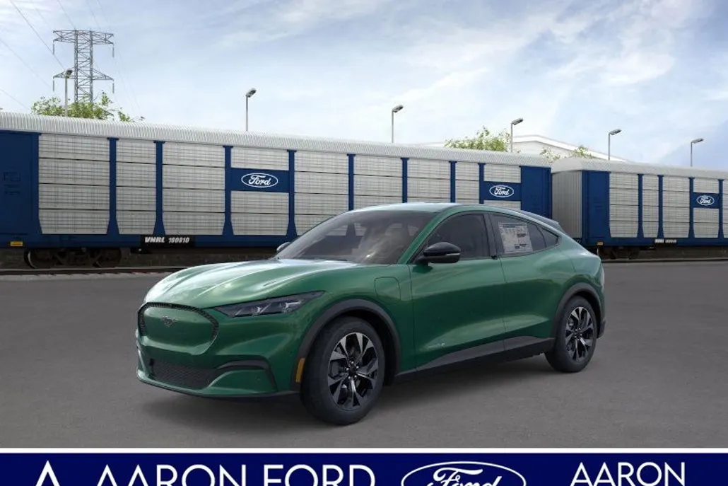2025 Ford Mustang Mach-E Select photo 1