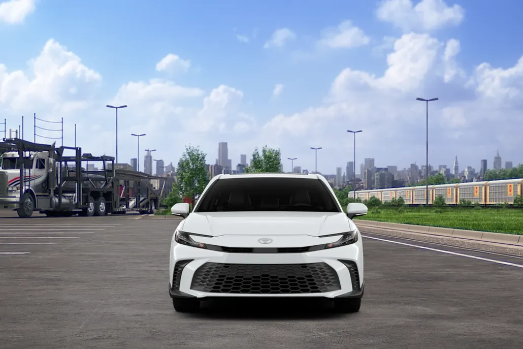 2025 Toyota Camry SE photo 1